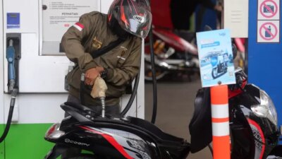 Kiat Hemat Bahan Bakar Untuk Mengendarai Motor Dengan Lebih Efisien